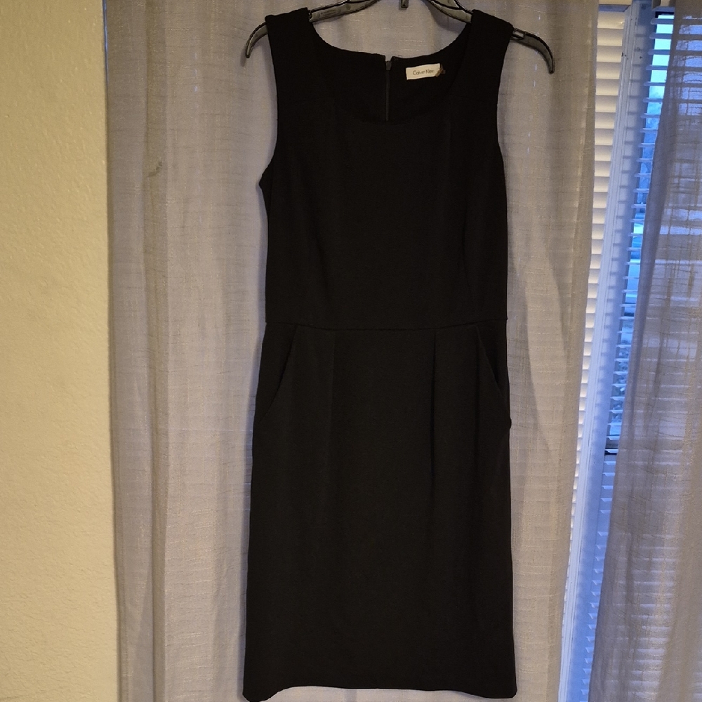 Calvin Klein Elegant Black Midi Dress